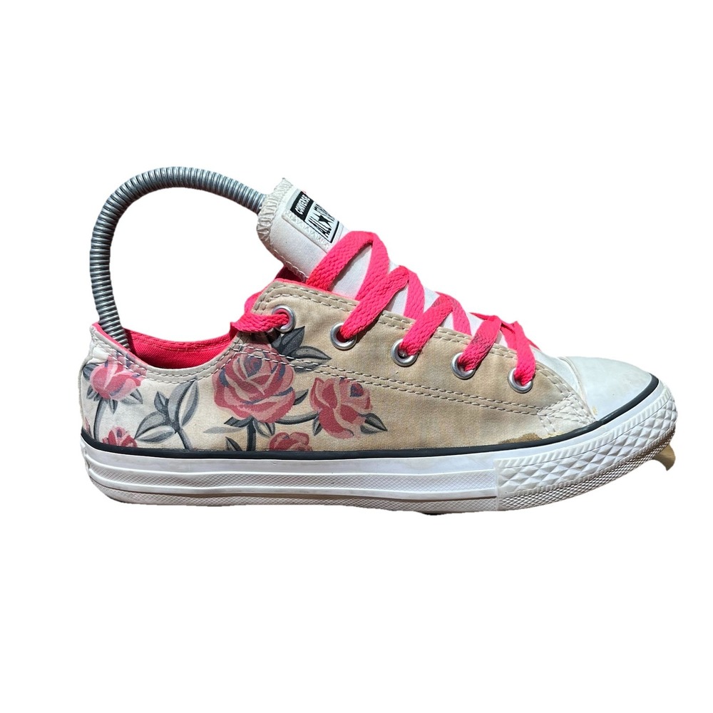 Converse Sneakers All Star Chuck Taylor Digital Floral Low Top Women's‎ Size 5